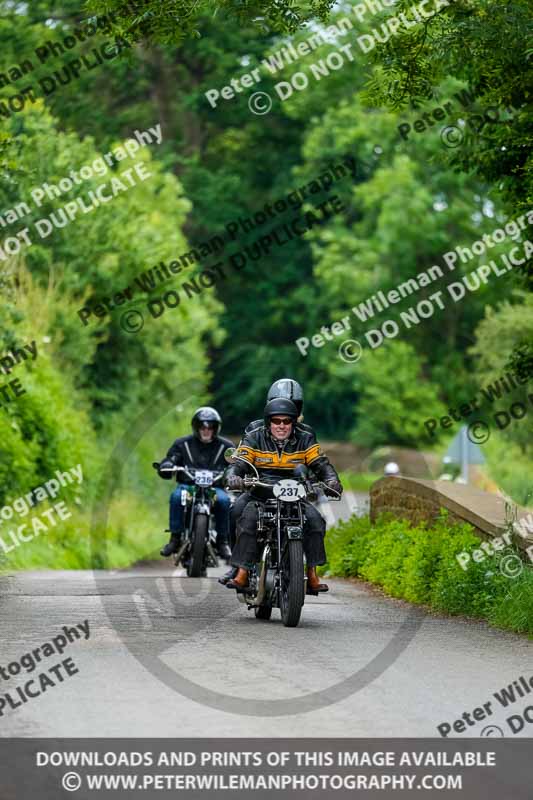 Vintage motorcycle club;eventdigitalimages;no limits trackdays;peter wileman photography;vintage motocycles;vmcc banbury run photographs